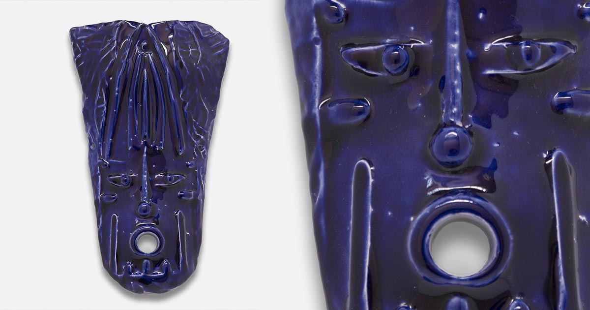 Giorgio Crisafi, Maschera Blu II, ceramic mask with luster glaze, full view and detail